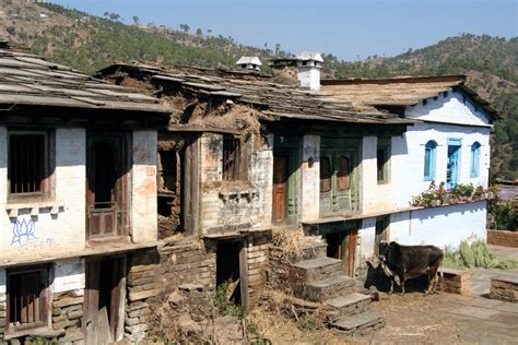 Kumaon Village Houses, The Indian Himalayas | Original Travel