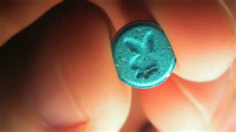 Ecstasy far less dangerous than past research suggests — Trippingly