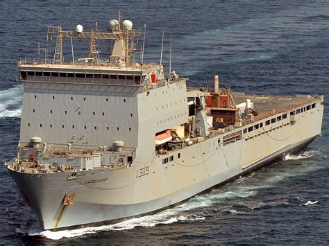 LS - RFA Cardigan Bay (L3009) : Amphibious Ships