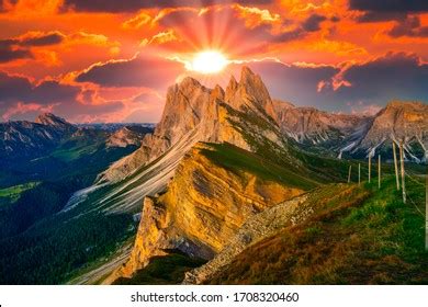 Seceda Peak Sunset Italy Stock Photo 1708188496 | Shutterstock