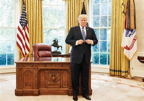 Picture Of Donald Trump In Oval Office - PictureMeta