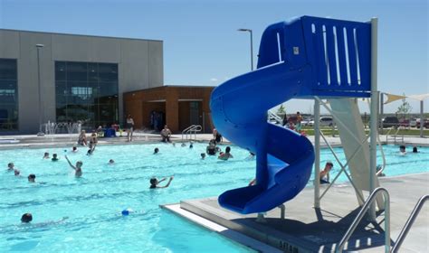 Does the YMCA Have a Pool? (Hot Tub, Sauna & Other Amenities Explained ...