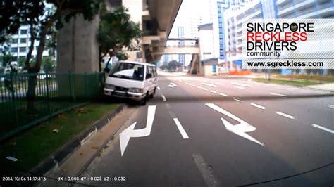 [SRD Community] The Road Divider Design - YouTube