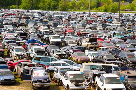 What's the Difference Between Auto Salvage Yards & Scrap Yards ...