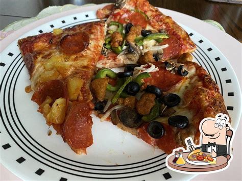 Mm! Mm! Pizza, 2971 South Park Rd in Bethel Park - Restaurant menu and ...