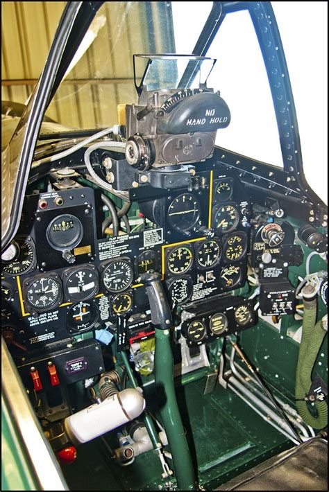 P 47 Thunderbolt Cockpit