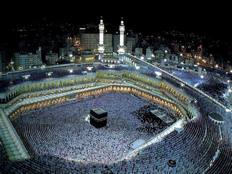 Know About Islam: mecca madina at night