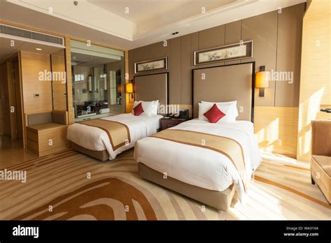 Five-star luxury hotel rooms Stock Photo - Alamy