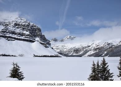 3,496 Bow lake winter Images, Stock Photos & Vectors | Shutterstock