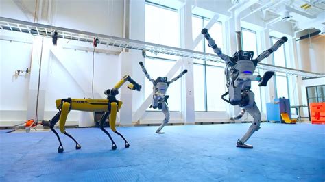 Unbelievable Robot Dance by Boston dynamics - YouTube