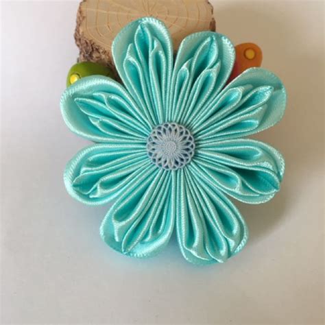 Kanzashi flower, Women's Fashion, Watches & Accessories, Other ...