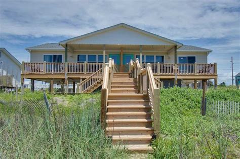 **Dog friendly, At The Beach West - 3 BR Oceanfront Duplex in Emerald ...