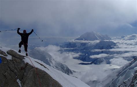 Disabled veterans attempt climb up Mt. McKinley