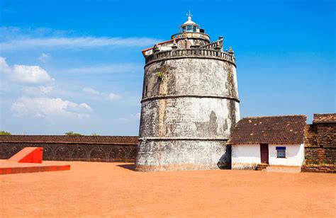 Top 7 Forts in Goa That Talk Magnificence – Metronome Hospitality