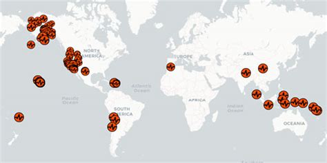 Interactive Map of USGS - All Earthquakes (Today) • Live Earth ...