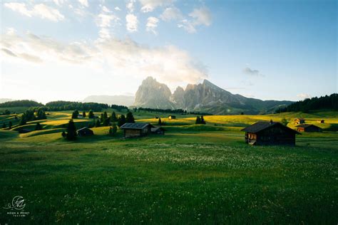 Best Alpe di Siusi Hike: Seiser Alm Meadows Circuit Trail