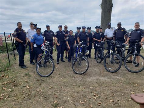 NYPD 44th Precinct on Twitter: "What an honor! 44th Precinct Auxiliary ...