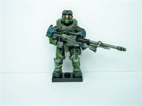 Share Project Halo Reach SRS99-AM Sniper Rifle | MEGA™ Unboxed