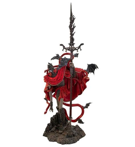 Messmer the Impaler 18" Statue, Soundtrack & Artbook | Elden Ring ...