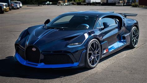 NEW!! Exposed Blue Carbon Bugatti Divo Delivery!! - YouTube