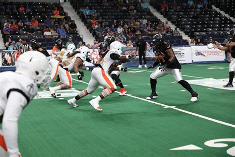 Topeka Tropics take on the Omaha Beef in Landon Arena | KSNT 27 News