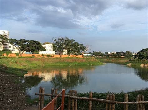 Chetpet Lake in the city Chennai