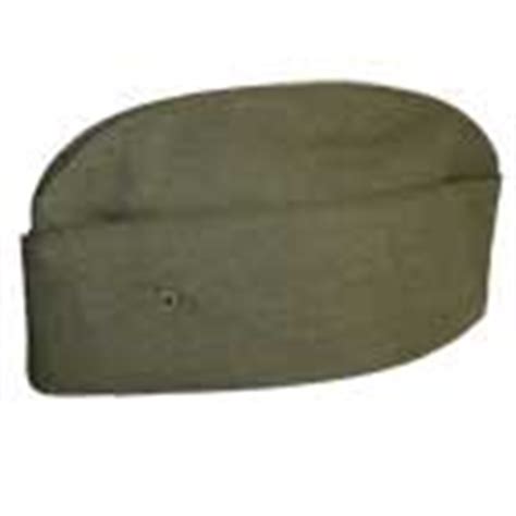 USMCBLUES.COM Services Covers / Hats, pisscutters, garrison covers ...