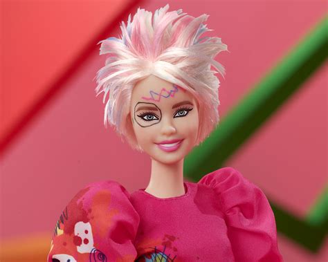 Kate McKinnon's 'Weird Barbie' gets her own Mattel doll