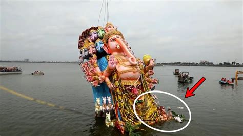 India Biggest Ganesh Immersion Gone Wrong || Khairatabad Ganesh ...