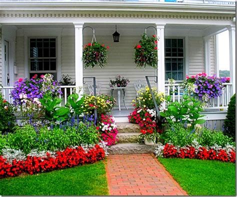 Impressive Front Porch Landscaping Ideas to Increase Your Home ...