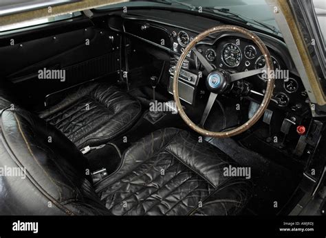 1964 Aston Martin DB5 interior Stock Photo - Alamy