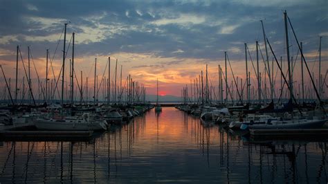 3840x2160 resolution | white and black boat, boat, harbor, sunset HD ...