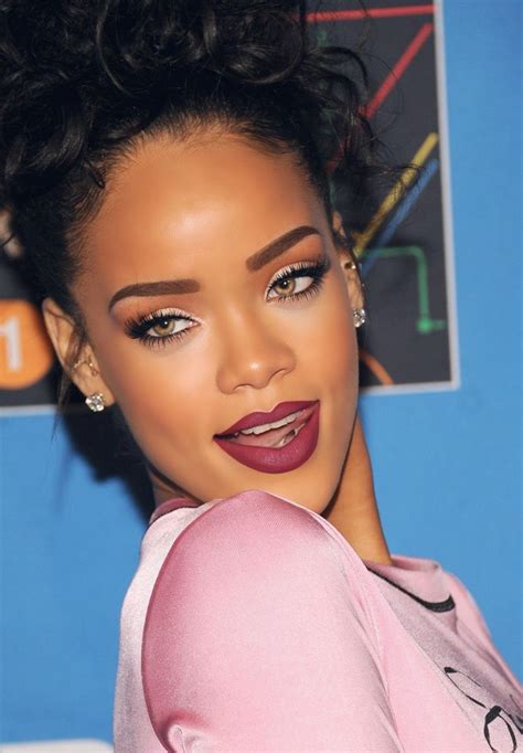 Rihanna goes braless in 'spoiled' sheer pink dress | Rihanna makeup ...