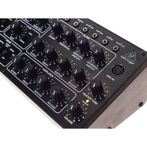 Behringer Pro-1 – Thomann United States