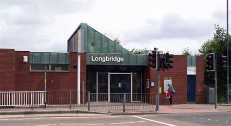 Longbdrige Station