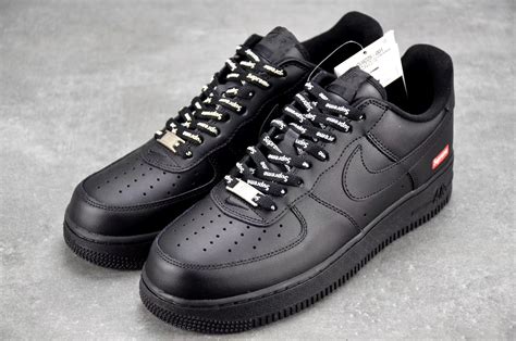 Nike Air Force 1 Low Supreme Black – RABBITKICKS