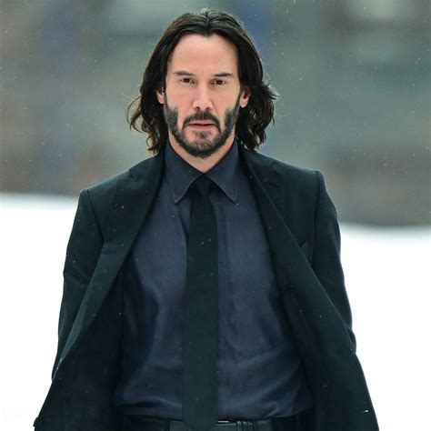 Total 57+ imagen keanu reeves modelo - Abzlocal.mx