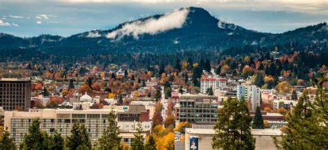 The Five Best Hotels in Eugene Oregon | Eugene oregon, Best places to ...