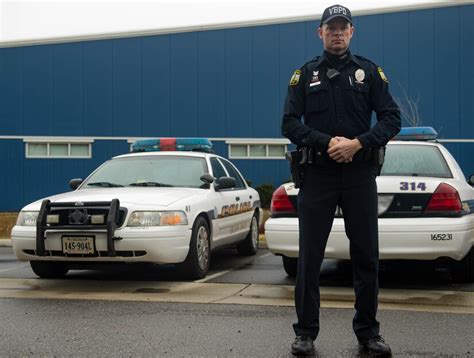 Airman wins Virginia Beach Top Cop award > Joint Base Langley-Eustis ...