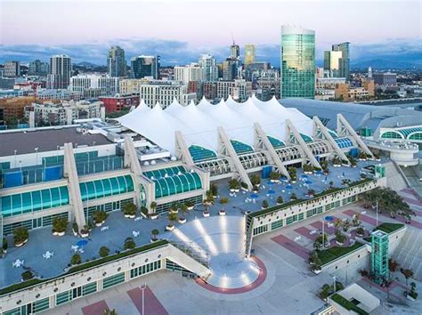 San Diego Convention Center ⋆ Gaslamp Quarter | Downtown San Diego