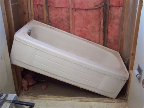 How to Remove and Replace a Bathtub | Terry's Plumbing