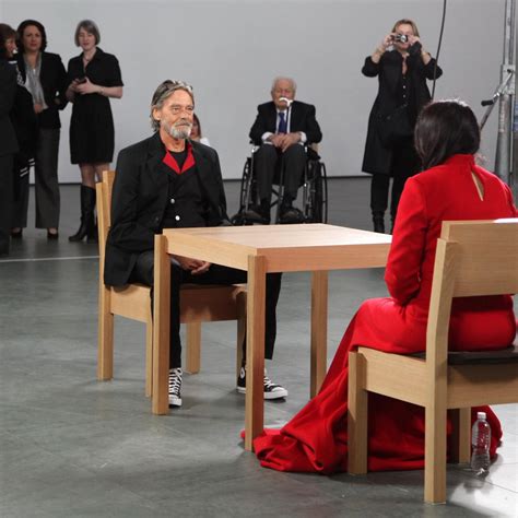 Performance Art Marina Abramovic