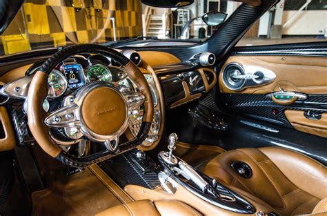 Pagani Huayra dashboard