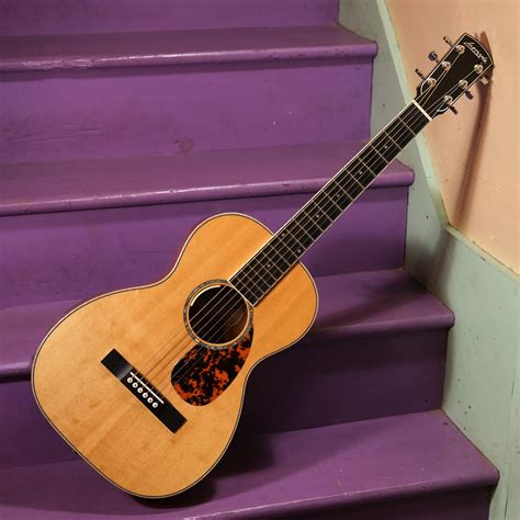 2013 Larrivee P-05 Parlor Guitar