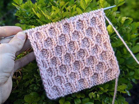 Honeycomb Knit Stitch | AllFreeKnitting.com