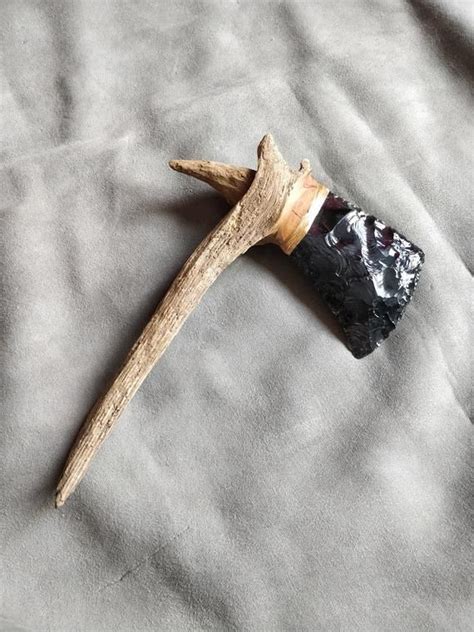 Vintage hand flint knapped axe or small tomahawk, native American style ...