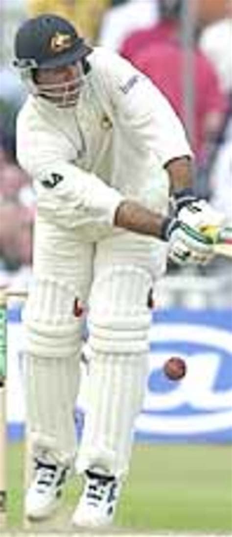 Graham Thorpe batting portrait 2001 | ESPNcricinfo.com