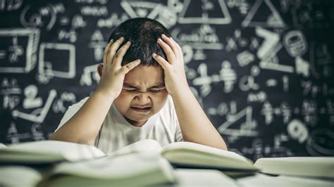 What Is Math Anxiety In Children? How Can Parents Help? - Boldsky.com