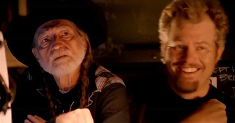 Toby Keith and Willie Nelson Shares the Love in "Beer For My Horses"