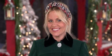 12 Best Hallmark Christmas Movie Actresses